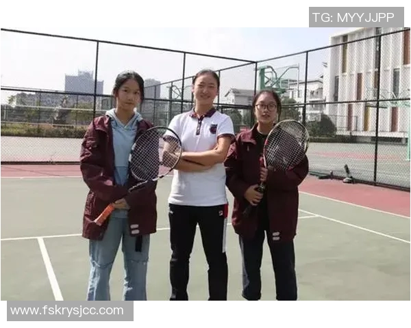 上海网球队在精英赛中的灵活战术与团队协作表现分析